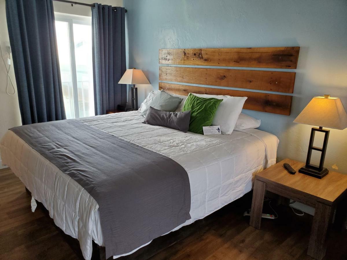 Knight'S Key Suites Marathon Pokoj fotografie